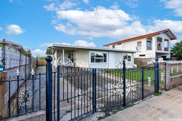 $1,090,888 | 91-1180 Hanaloa Street, Ewa Beach, HI 96706