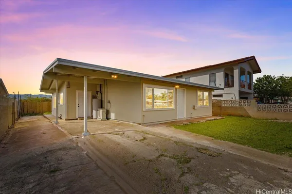 $1,090,888 | 91-1180 Hanaloa Street, Ewa Beach, HI 96706