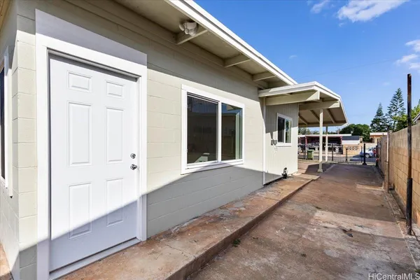 $1,090,888 | 91-1180 Hanaloa Street, Ewa Beach, HI 96706