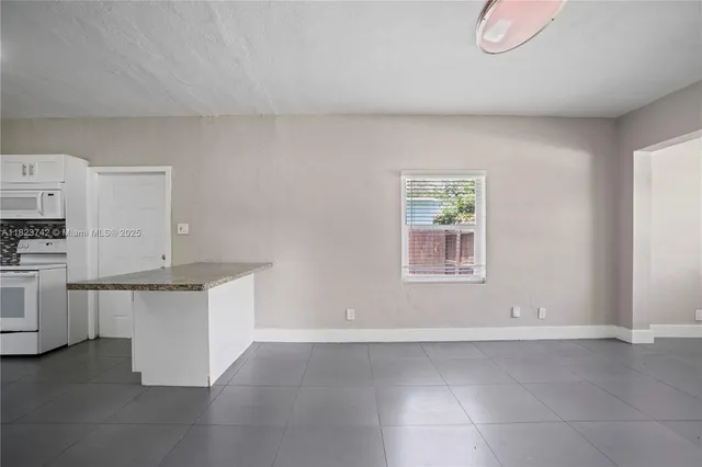 $712,600 | 5900 Southwest 62nd Terrace, South Miami, FL 33143