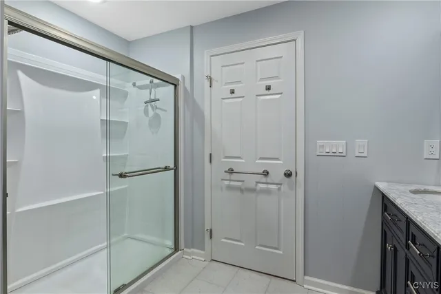 $3,900 | 13 East Edgewater Drive, Fulton, NY 13069