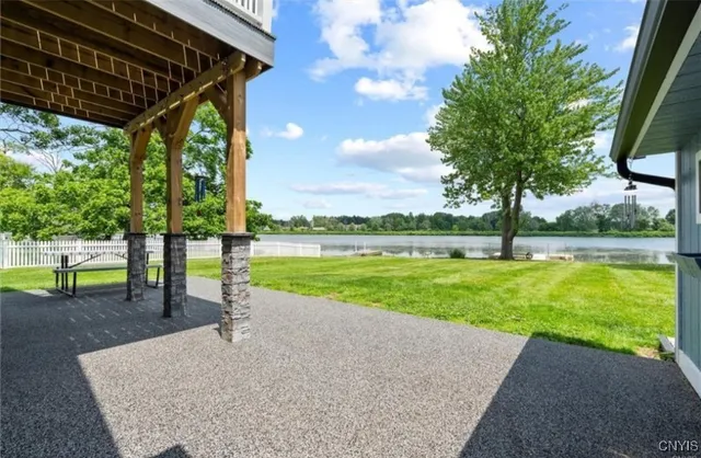 $3,900 | 13 East Edgewater Drive, Fulton, NY 13069