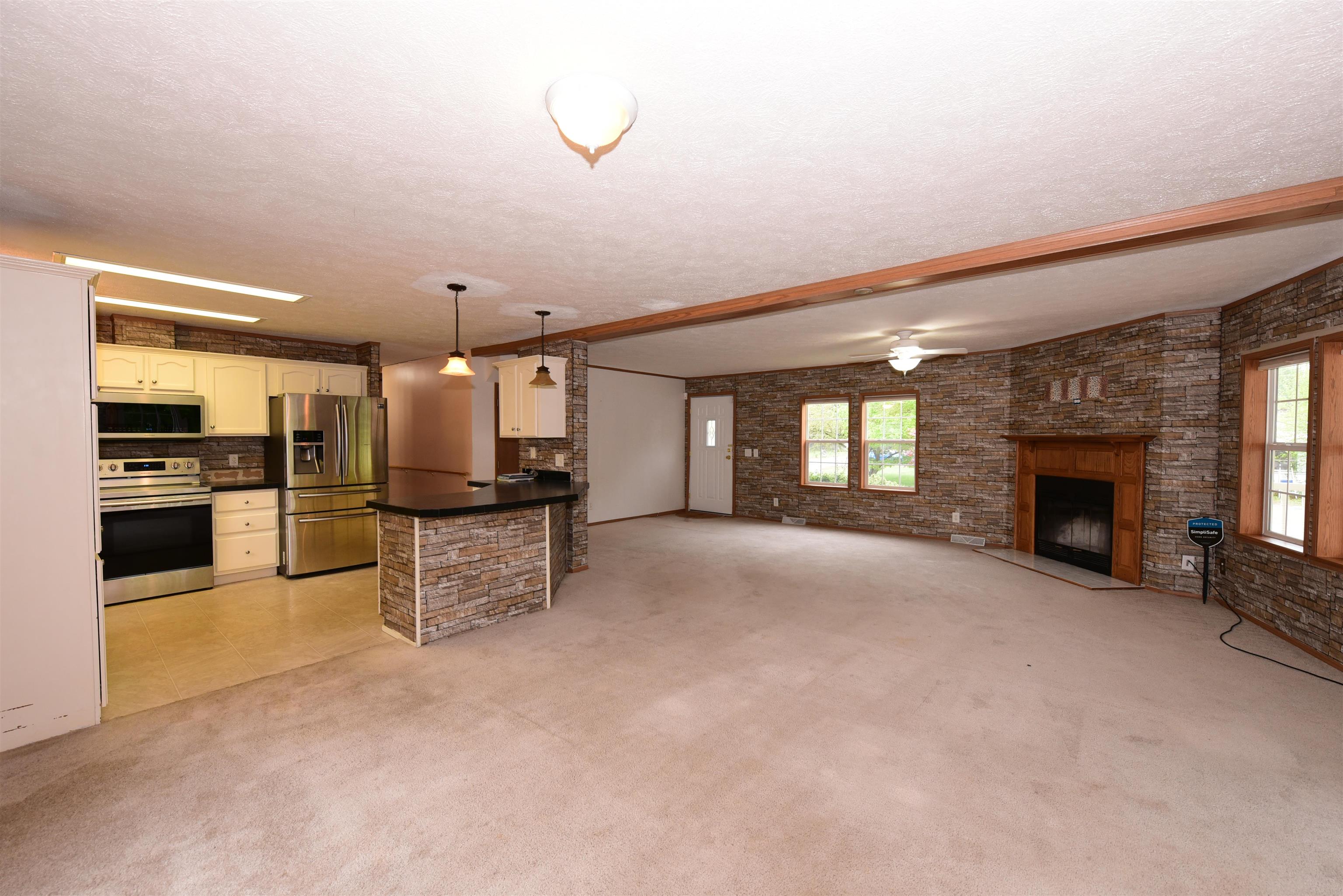 11 Firelite Conway, NH 03860 - Photo 4 of 29