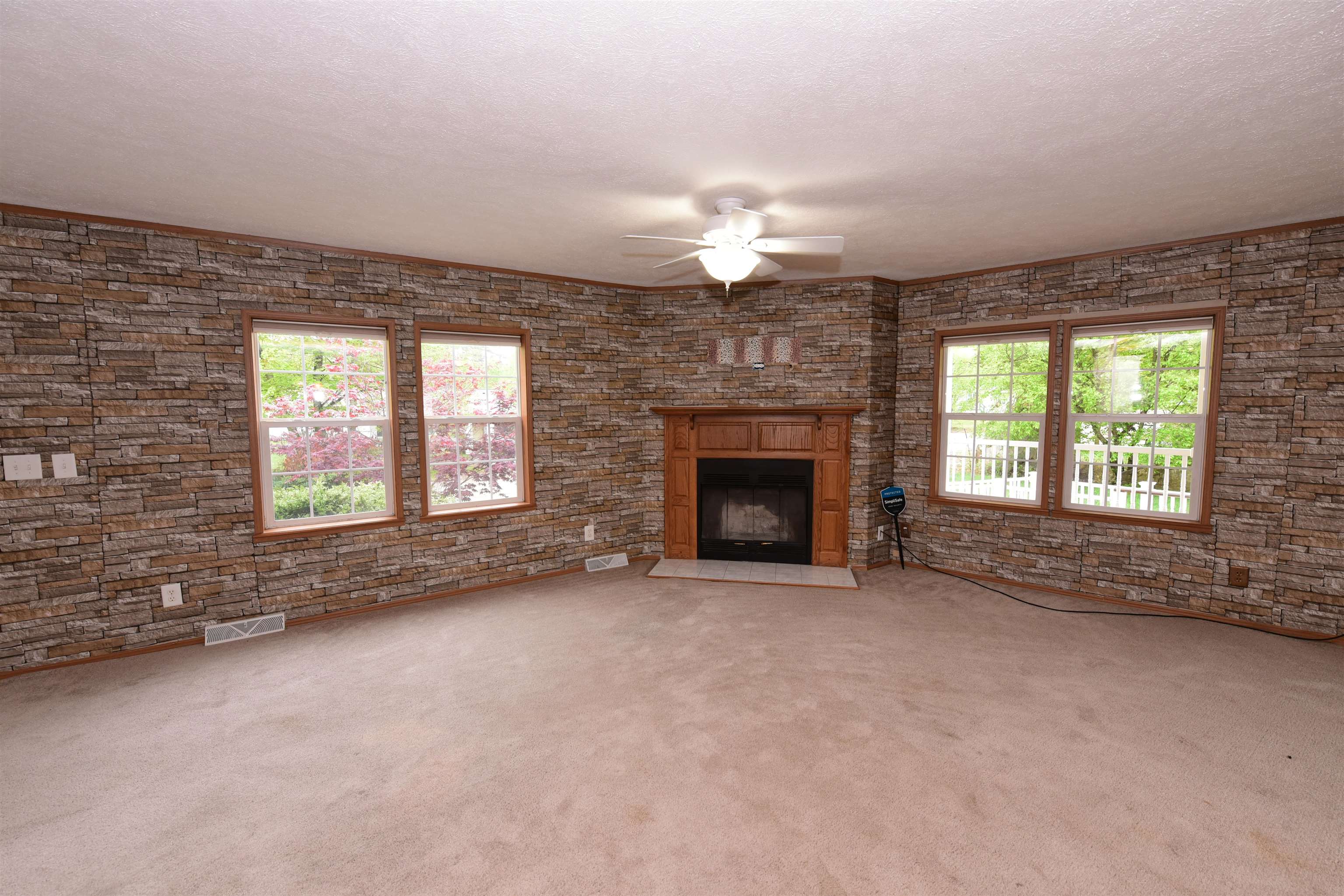 11 Firelite Conway, NH 03860 - Photo 6 of 29