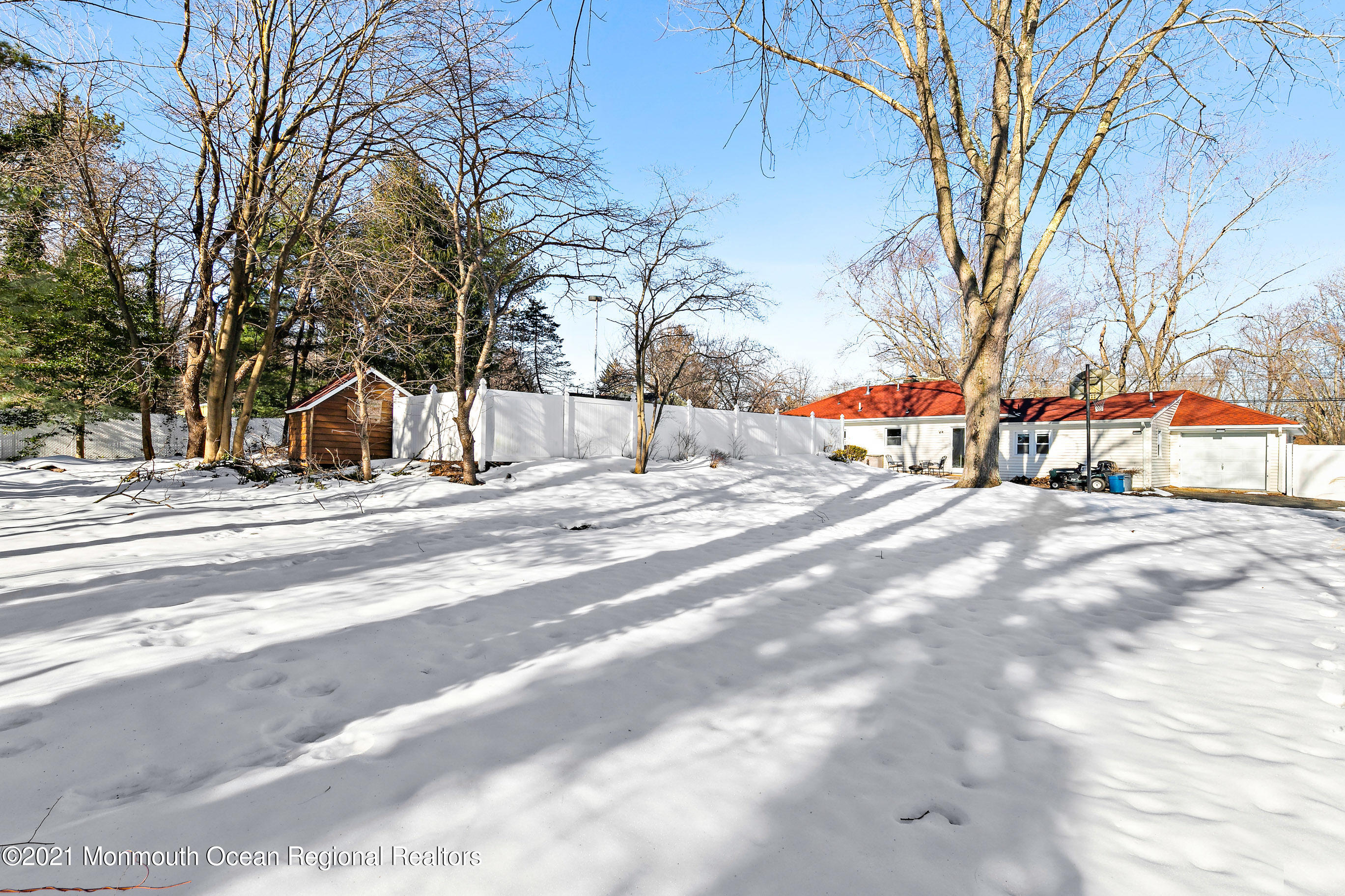 88 Rutledge Drive Middletown, NJ 07701 - Photo 41 of 51 88RutledgeOnline-44