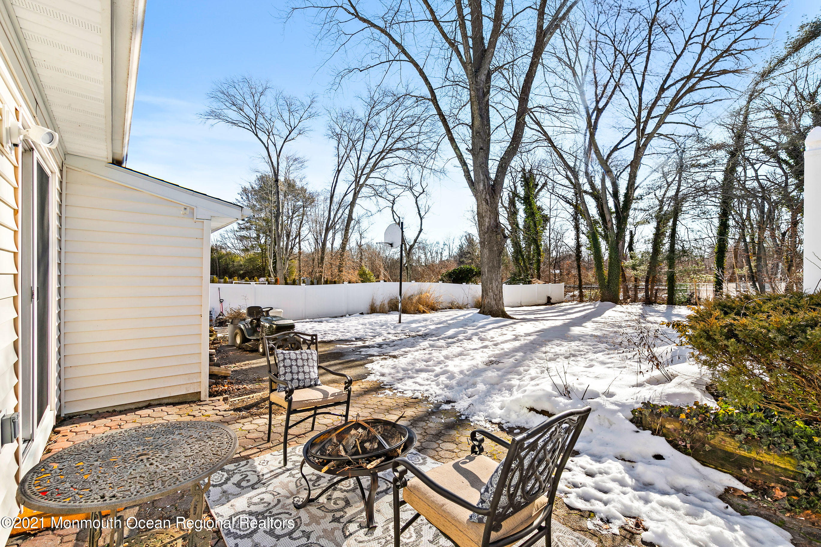 88 Rutledge Drive Middletown, NJ 07701 - Photo 47 of 51 88RutledgeOnline-50