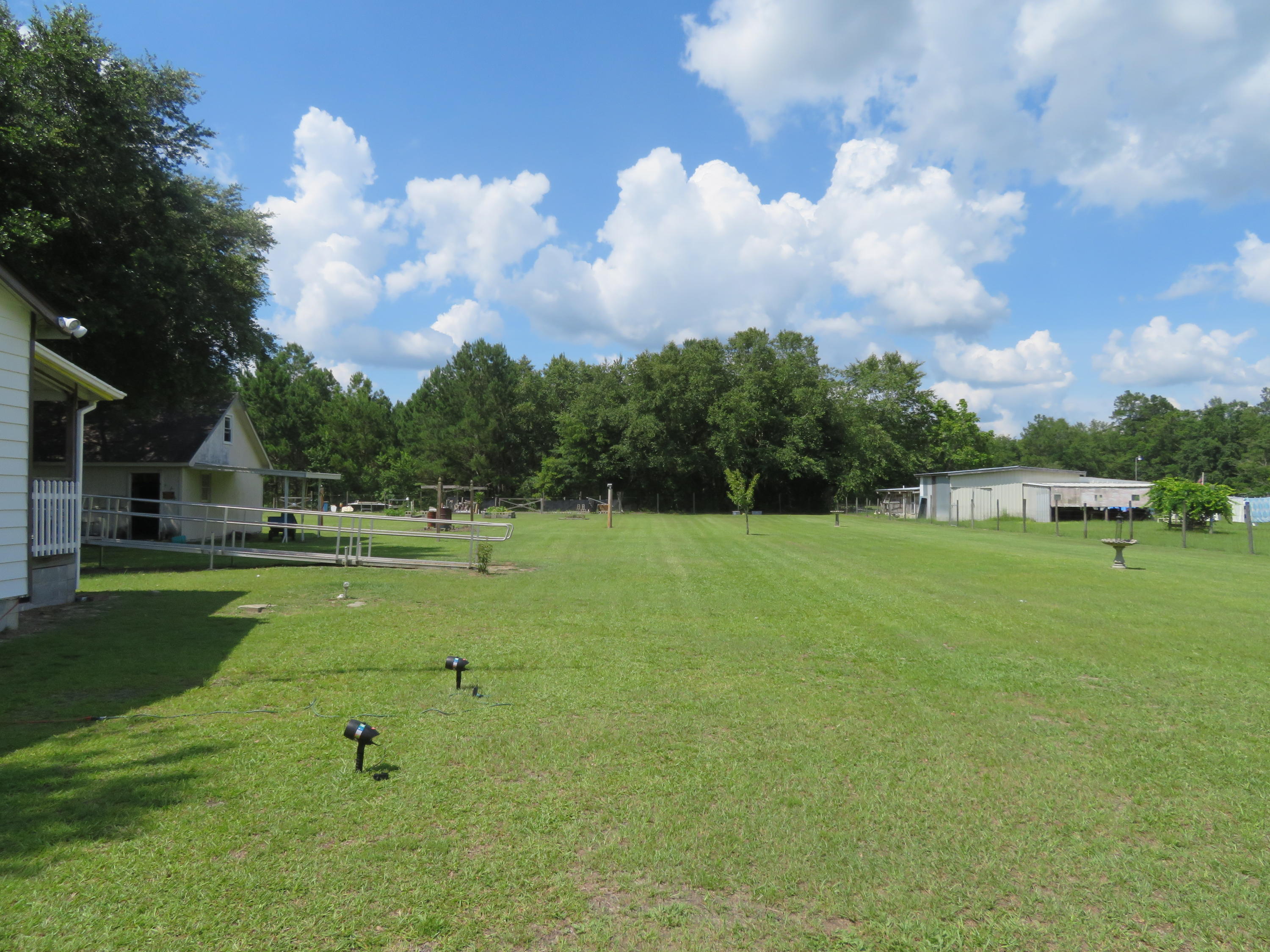 76 Danville Road Walterboro, SC 29488 - Photo 3 of 30 IMG_0073