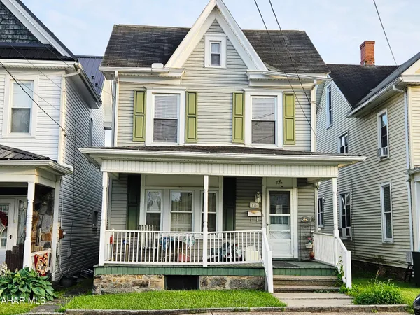 $133,000 | 615 West 15th Street, Tyrone, PA 16686