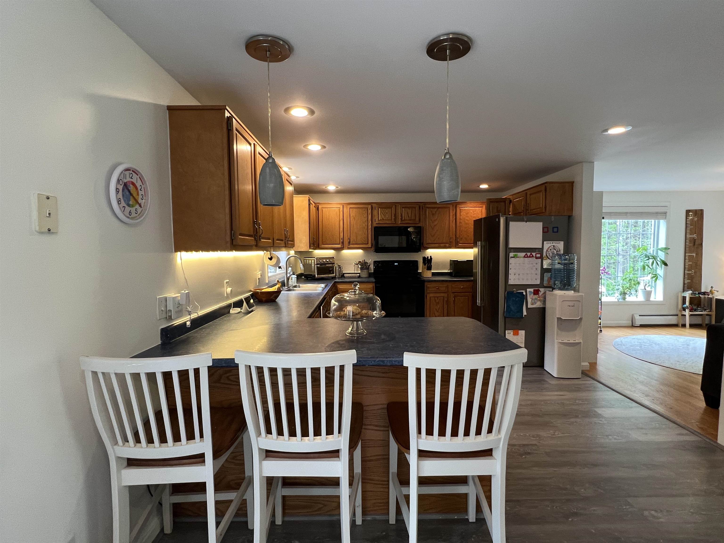 252 Middle Road Deerfield, NH 03037 - Photo 24 of 35