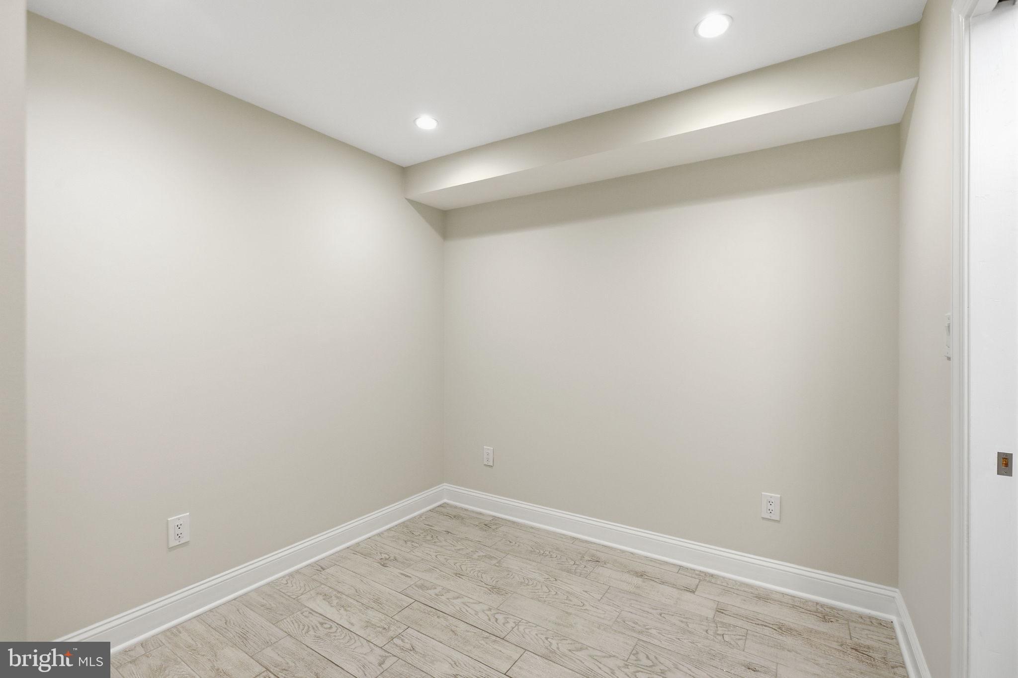 1820 Independence Avenue Southeast, Unit 1 Washington, DC 20003 - Photo 27 of 32 a view of an empty room