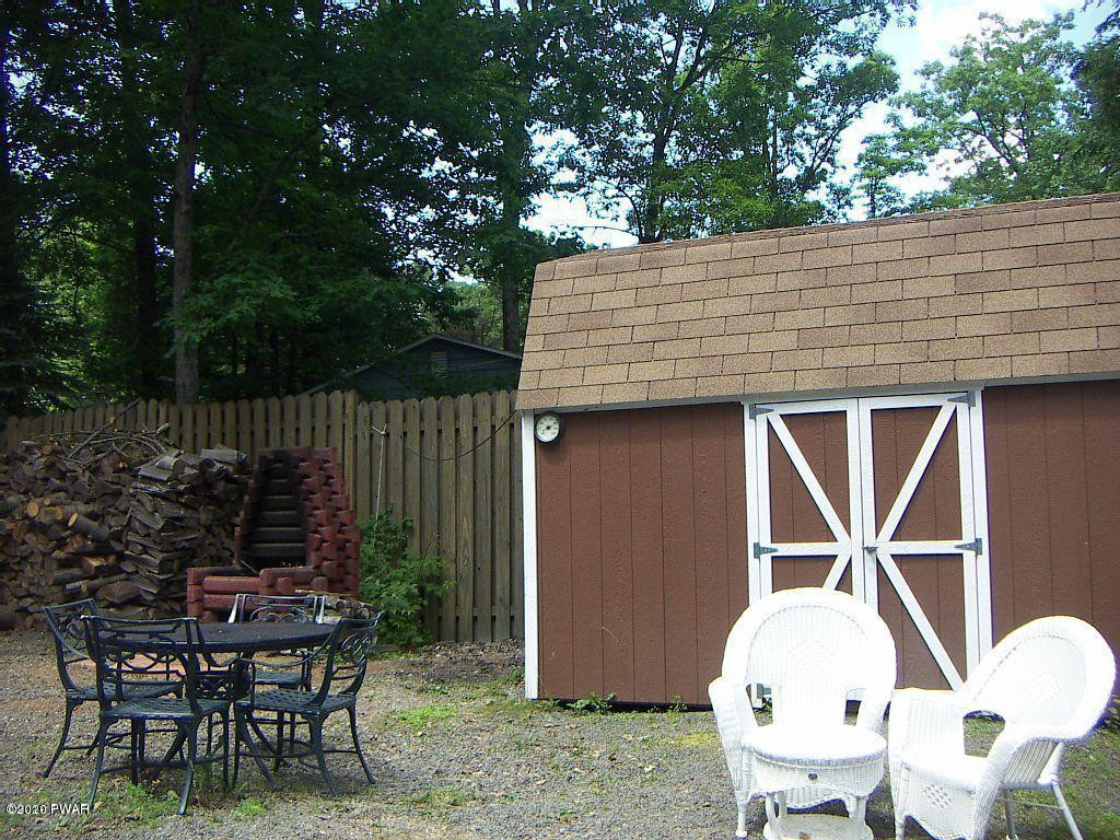132 Tauschman Road Greentown, PA 18426 - Photo 5 of 14