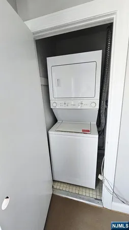 $3,000 | 29 Bryant Place, Unit 2, Lodi, NJ 07644