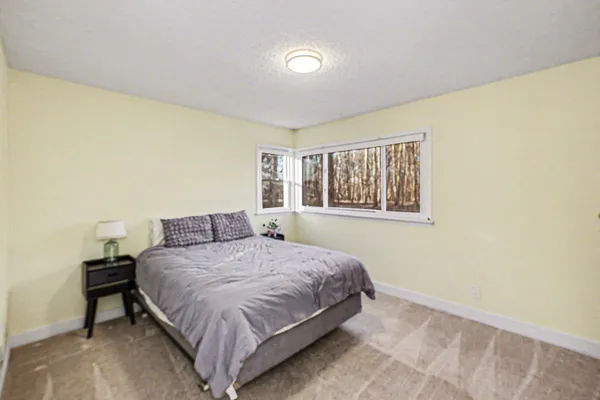 $339,900 | 28375 Ranchwood Drive, Southfield, MI 48076