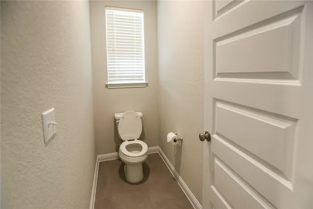 $2,700 | 8108 Ausblick Avenue, Austin, TX 78744