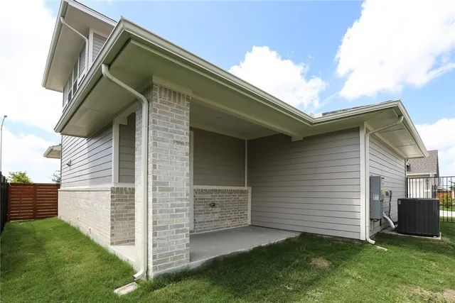 $2,700 | 8108 Ausblick Avenue, Austin, TX 78744