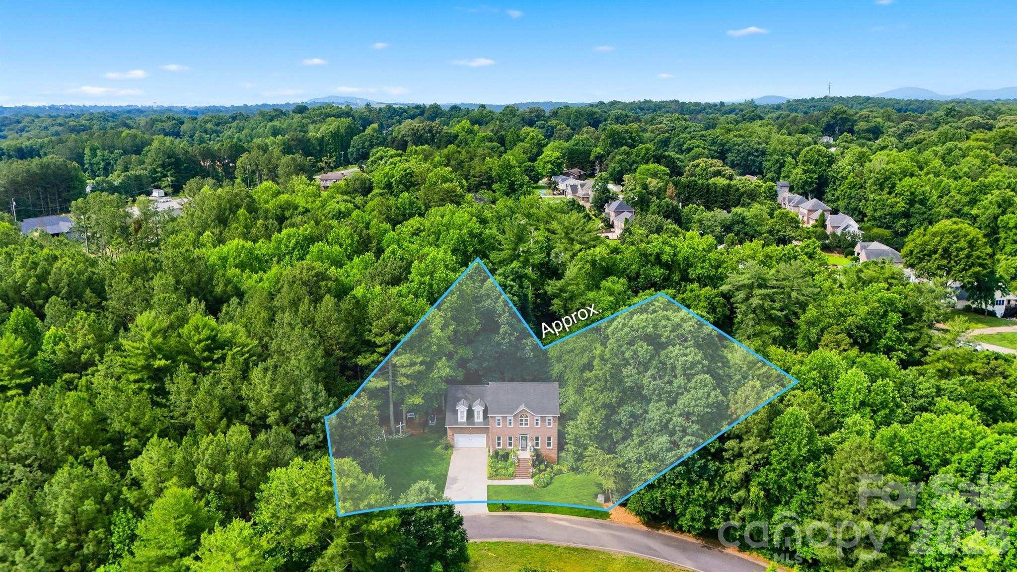6253 Riviera Run Estates Drive Hickory, NC 28601 - Photo 3 of 48