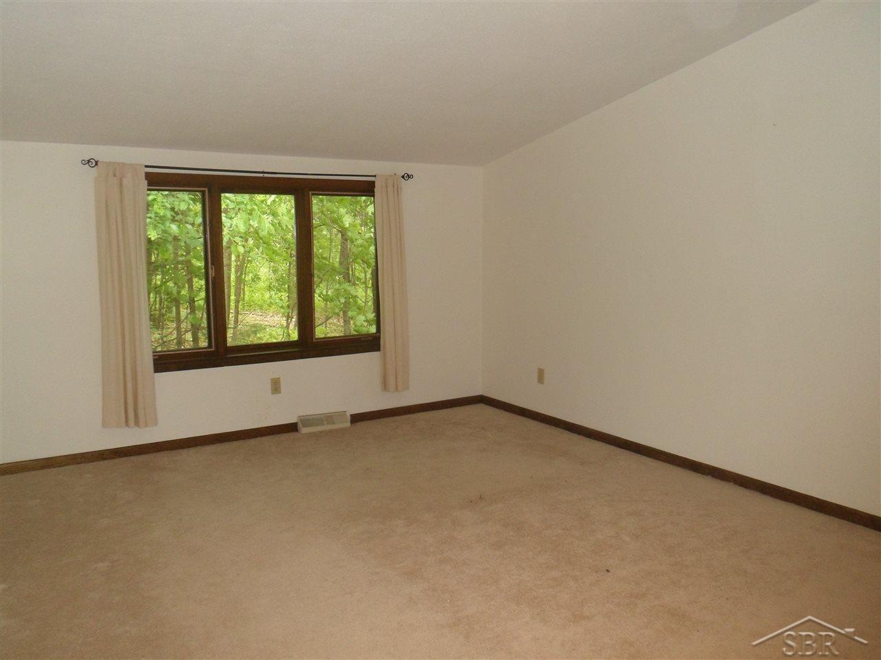 4647 North Hemlock Road Hemlock, MI 48626 - Photo 16 of 21 Bedroom