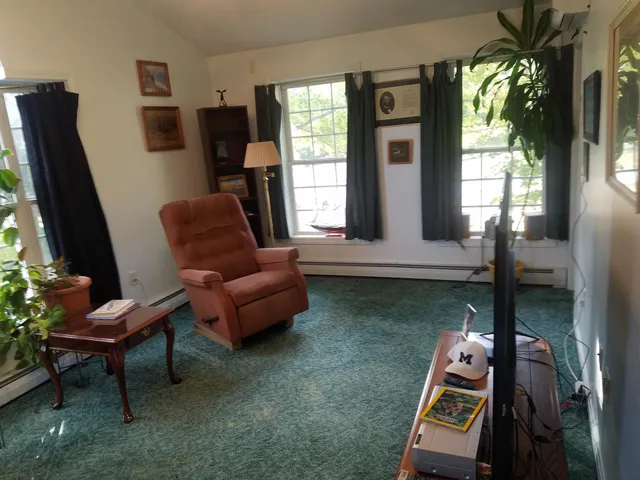 $695,000 | 250 Joppa Hill Road, Bedford, NH 03110