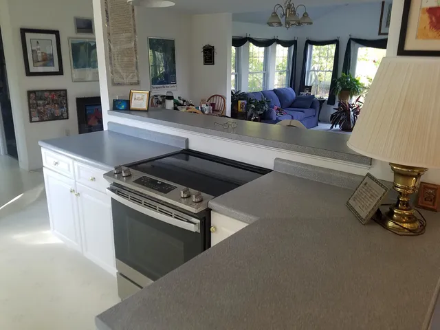 $695,000 | 250 Joppa Hill Road, Bedford, NH 03110