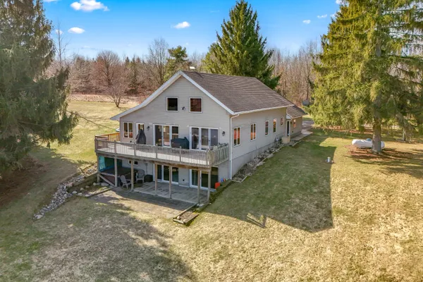 $699,000 | 2175 Bird Lake Road South, Osseo, MI 49266