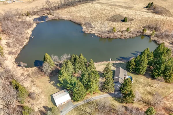 $699,000 | 2175 Bird Lake Road South, Osseo, MI 49266