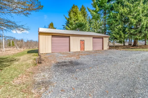 $699,000 | 2175 Bird Lake Road South, Osseo, MI 49266