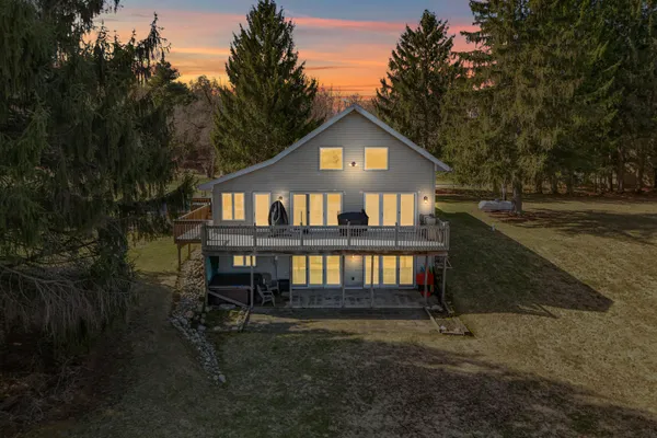 $699,000 | 2175 Bird Lake Road South, Osseo, MI 49266