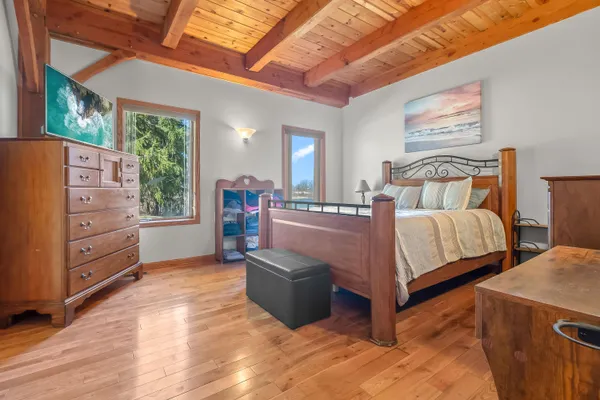 $699,000 | 2175 Bird Lake Road South, Osseo, MI 49266