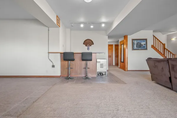 $699,000 | 2175 Bird Lake Road South, Osseo, MI 49266