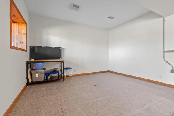 $699,000 | 2175 Bird Lake Road South, Osseo, MI 49266