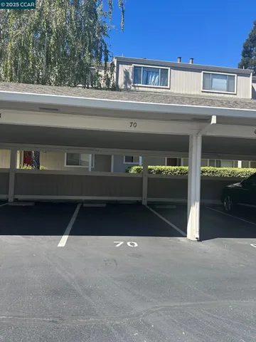 $2,750 | 2723 Oak Road, Walnut Creek, CA 94597