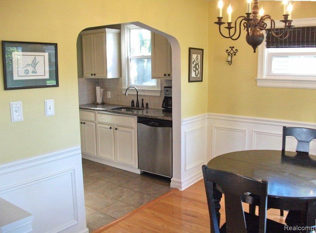 1296 Columbia Road Berkley, MI 48072 - Photo 6 of 14 Kitchen To Dining Room