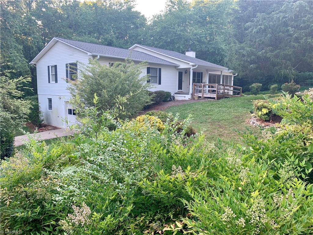 215 Queen Road Linwood, NC 27299 - Photo 1 of 20 Gallery Image 1