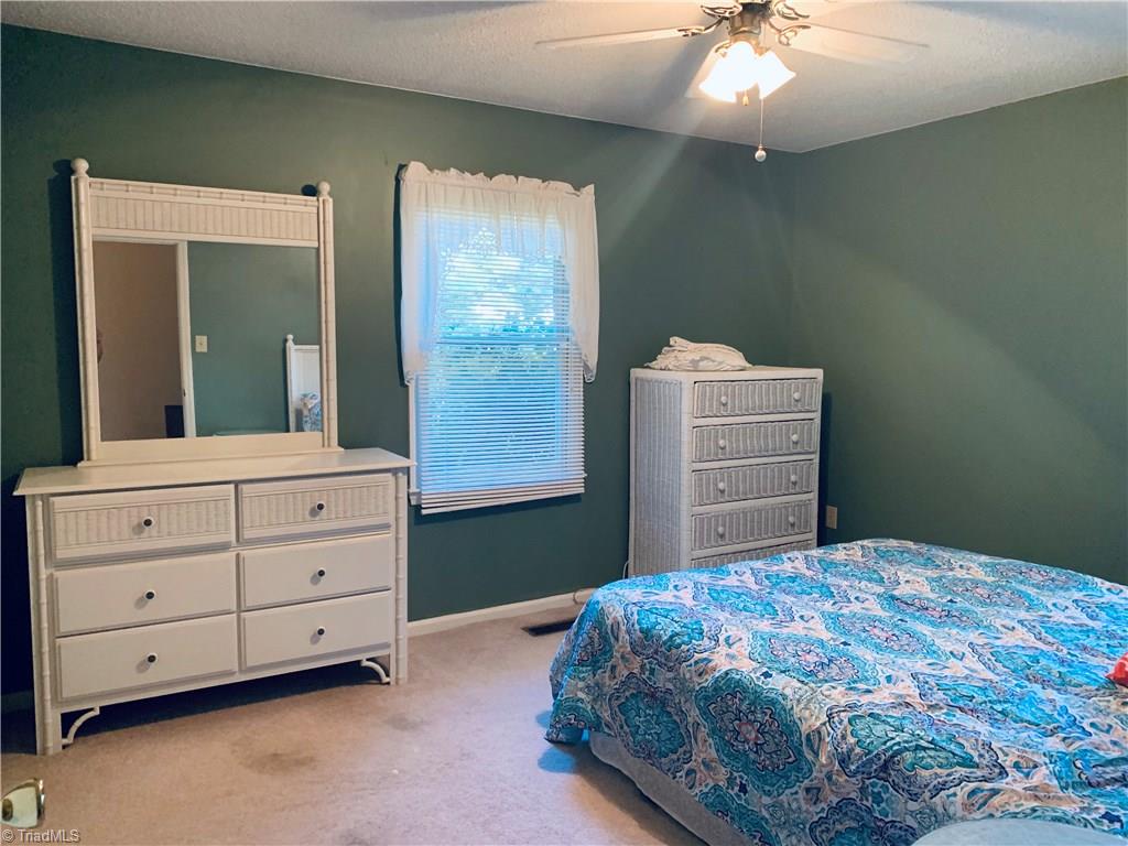 215 Queen Road Linwood, NC 27299 - Photo 14 of 20 Gallery Image 14