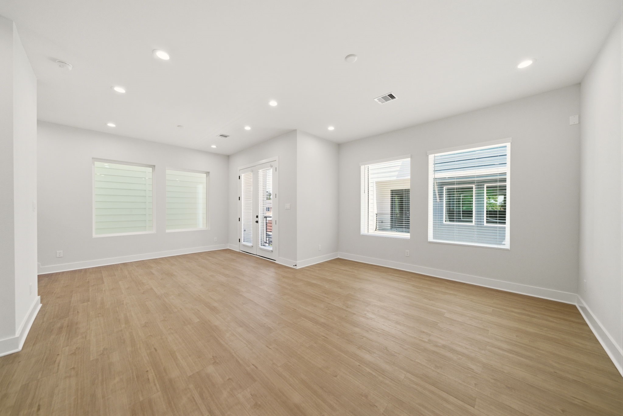 1396 Cedar Post Lane Houston, TX 77080 - Photo 16 of 33