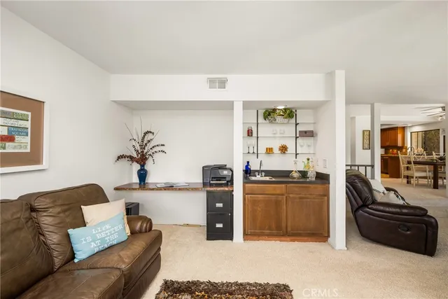 $999,998 | 18 Solana, Irvine, CA 92612