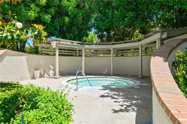 $999,998 | 18 Solana, Irvine, CA 92612