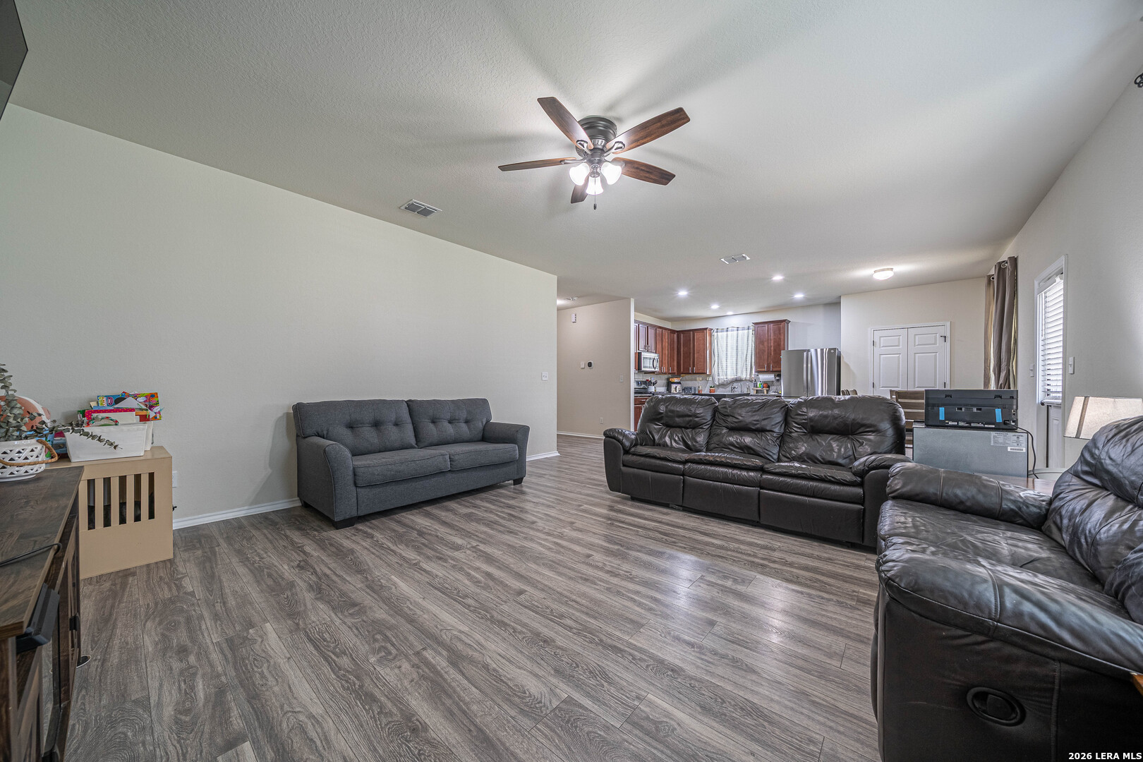 11906 Longfellow Ranch San Antonio, TX 78254 - Photo 5 of 35