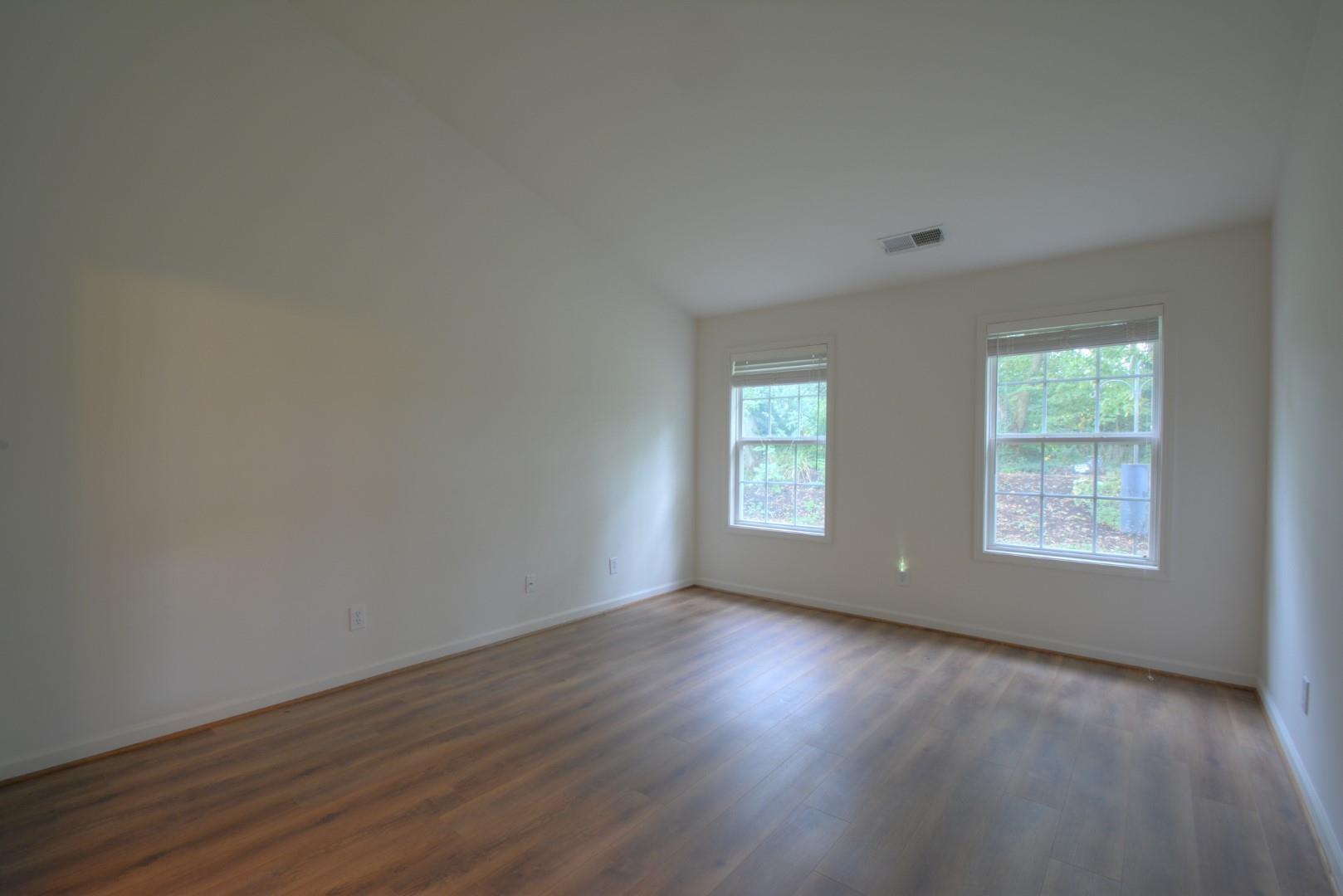 357 Winton Road Versailles, KY 40383 - Photo 11 of 26 Primary Bedroom