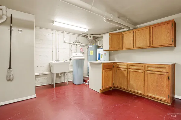 $575,000 | 720 East Main Street, Jerome, ID 83338