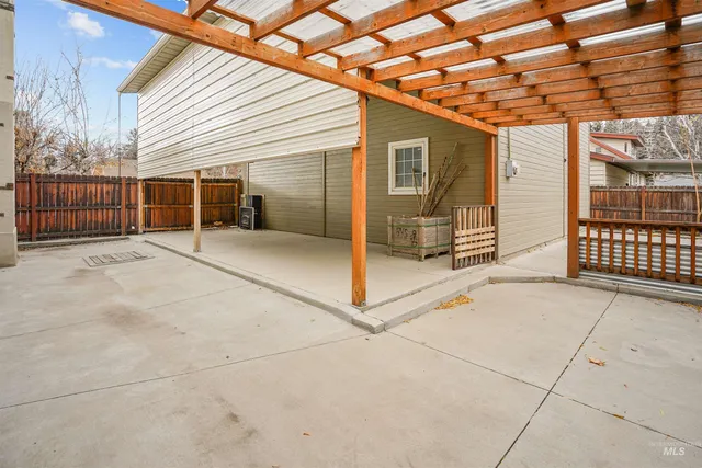 $630,000 | 720 East Main Street, Jerome, ID 83338