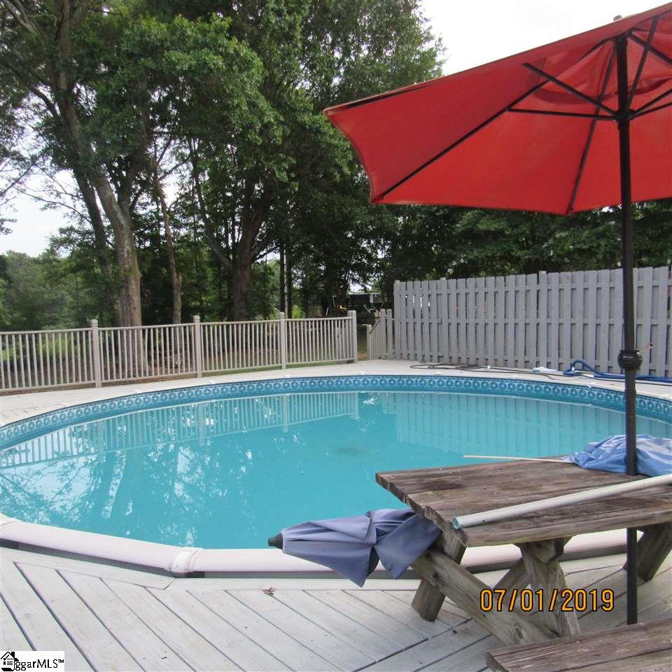 110 Edinburgh Place Moore, SC 29369 - Photo 2 of 23 Gallery Image 2