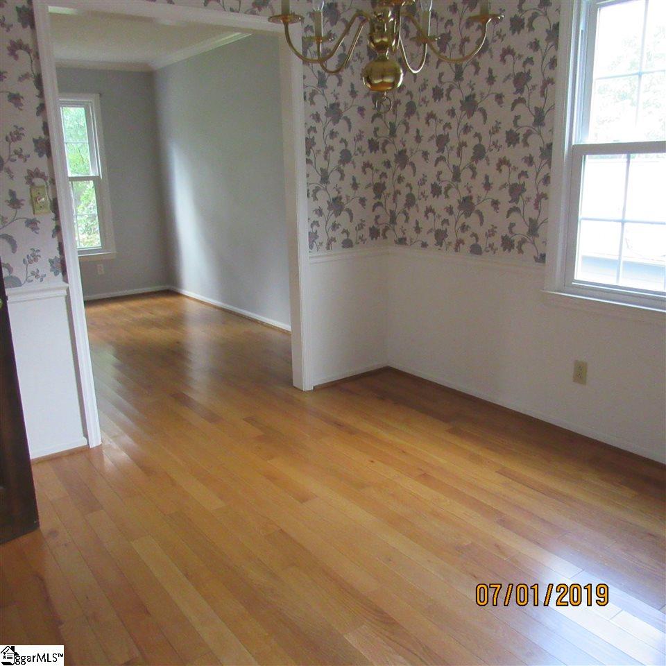 110 Edinburgh Place Moore, SC 29369 - Photo 11 of 23 Gallery Image 11
