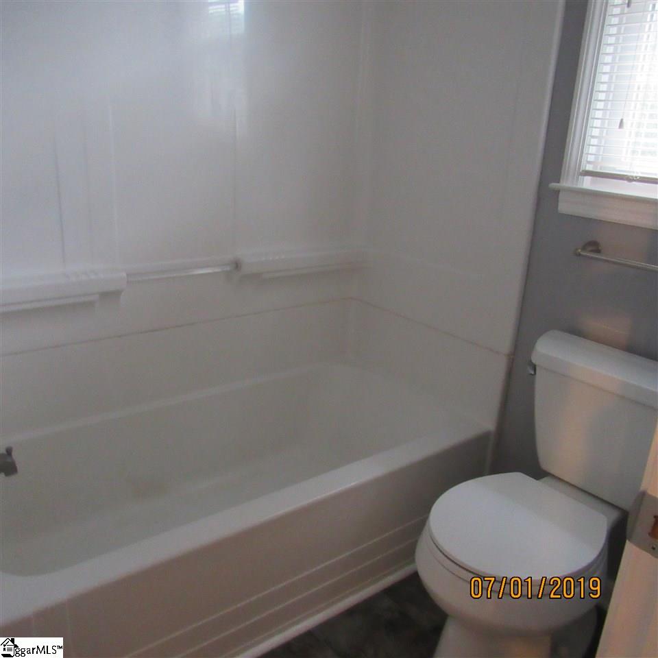 110 Edinburgh Place Moore, SC 29369 - Photo 19 of 23 Gallery Image 19