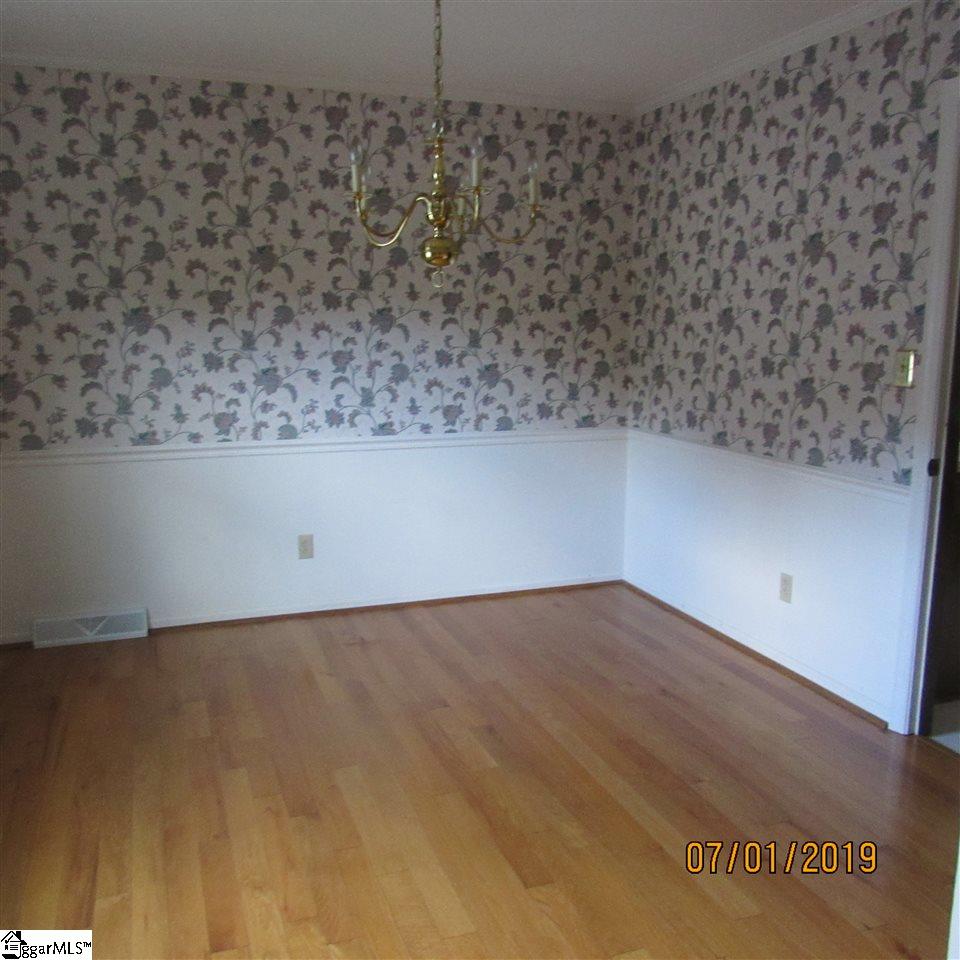 110 Edinburgh Place Moore, SC 29369 - Photo 10 of 23 Gallery Image 10