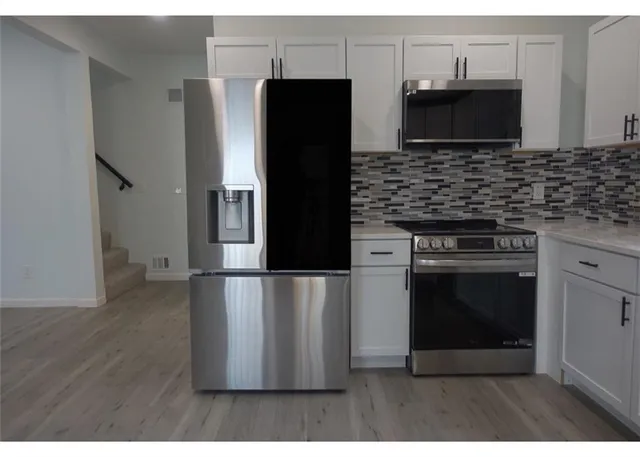 $199,999 | 5032 East 8th Street, Kansas City, MO 64124