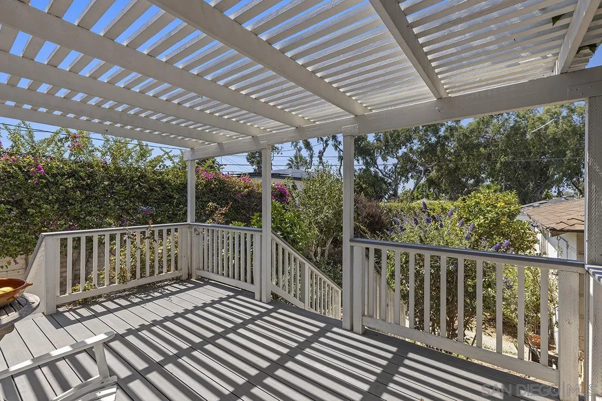 5532 Bellevue Avenue La Jolla, CA 92037 - Photo 15 of 26 a view of a roof deck with wooden floor