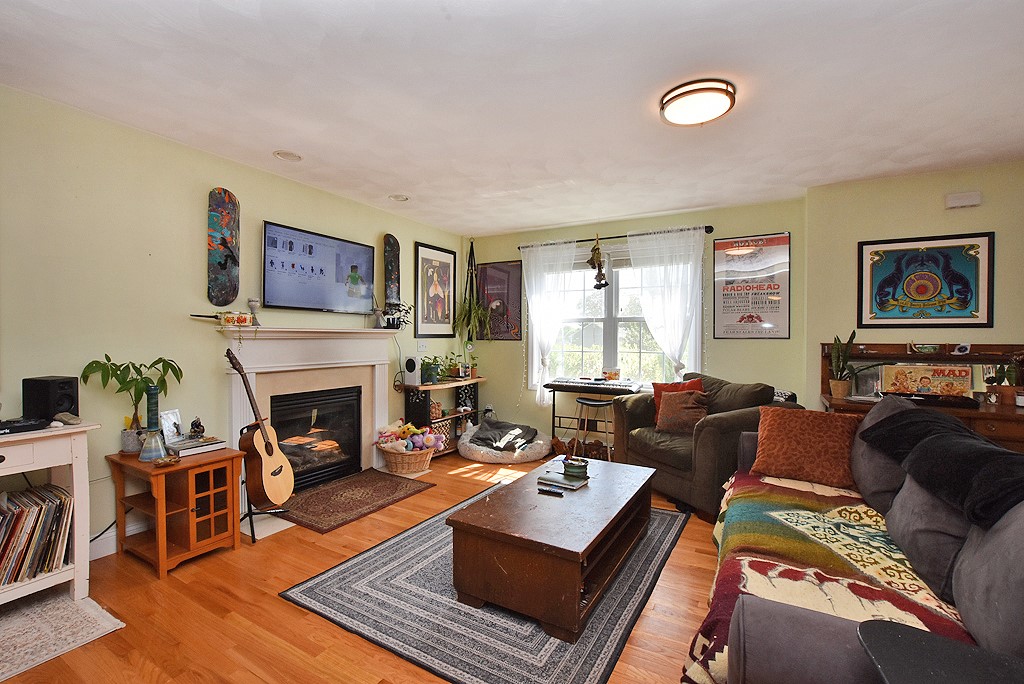 18 Fieldstone Way Westerly, RI 02891 - Photo 5 of 8