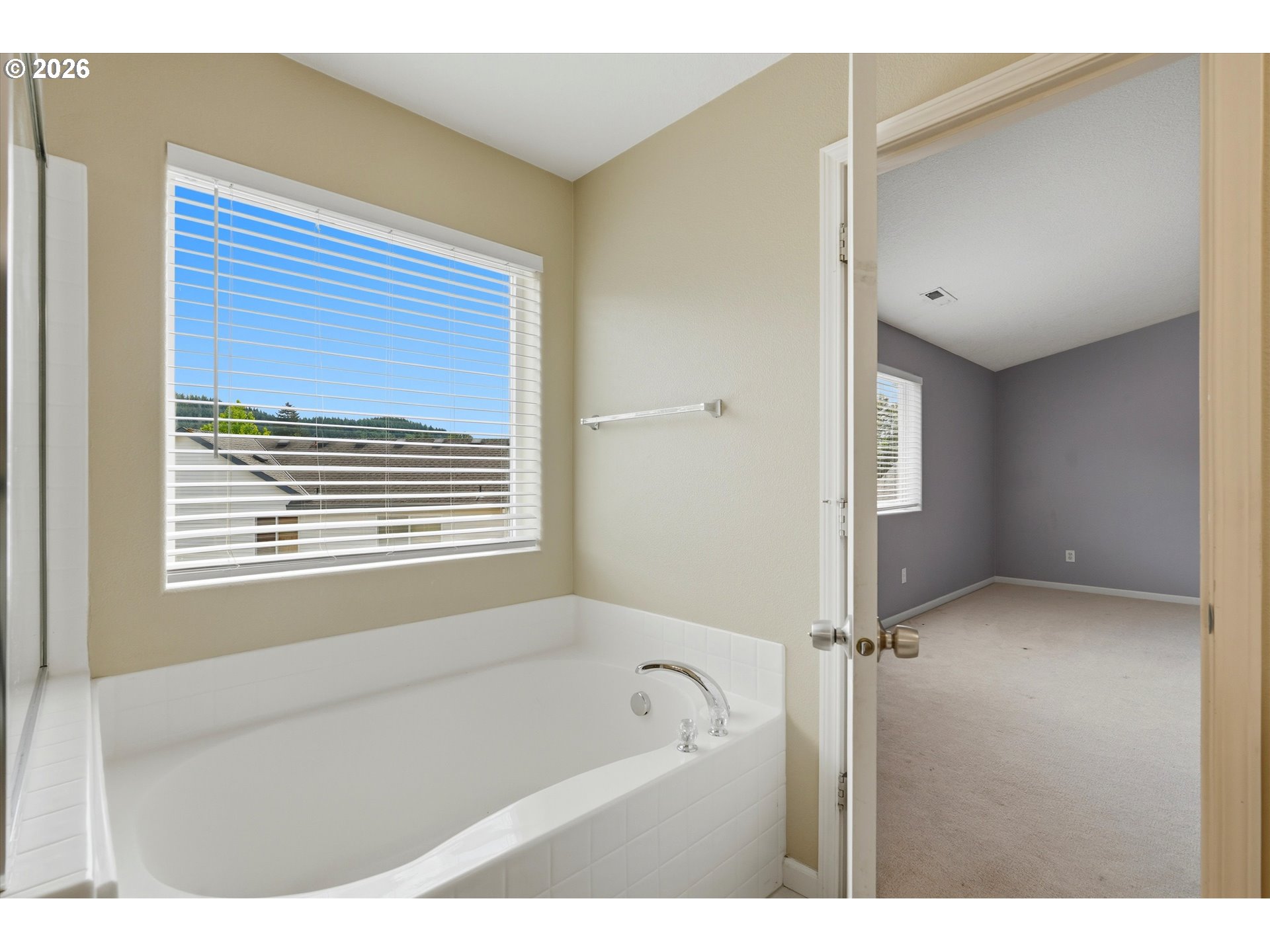 2068 Southwest 34th Street Gresham, OR 97080 - Photo 35 of 48