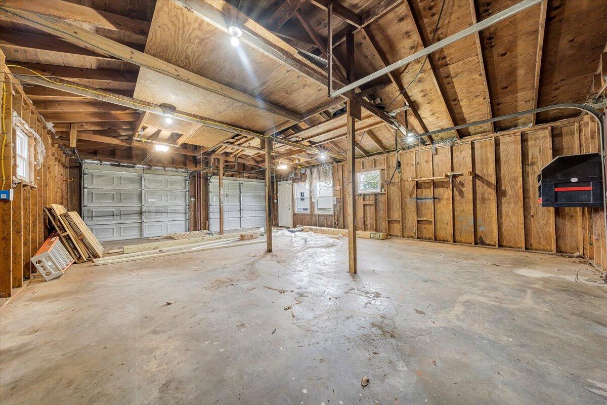 1101 Estates Road Moneta, VA 24121 - Photo 37 of 42 49-MIB05411
